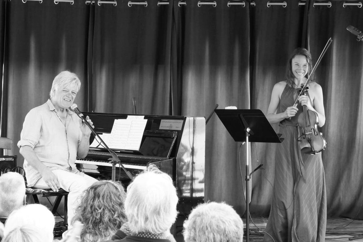 Robert Jan Stips en Marieke Brokamp geven op 20 juli in #Museum Prinsenhof #Delft een #concert. Geniet ook van de #tentoonstelling 'MOJO #Backstage. Delftse meesters in de muziekindustrie'. Zet het in je agenda! Start ticketverkoop vanaf nader te bepalen datum. #viool #piano