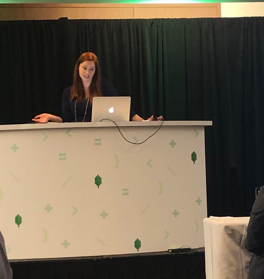 Female VP of Engineering of ⁦@RenttheRunway⁩ Becky Case speaking at ⁦@MongoDB⁩ World 2019. So inspiring to see a powerful tech leader own her femininity and rock the tech stack. #womenintech #mongodbworld2019 #iwanttobelikeher #code #WomenWhoCode