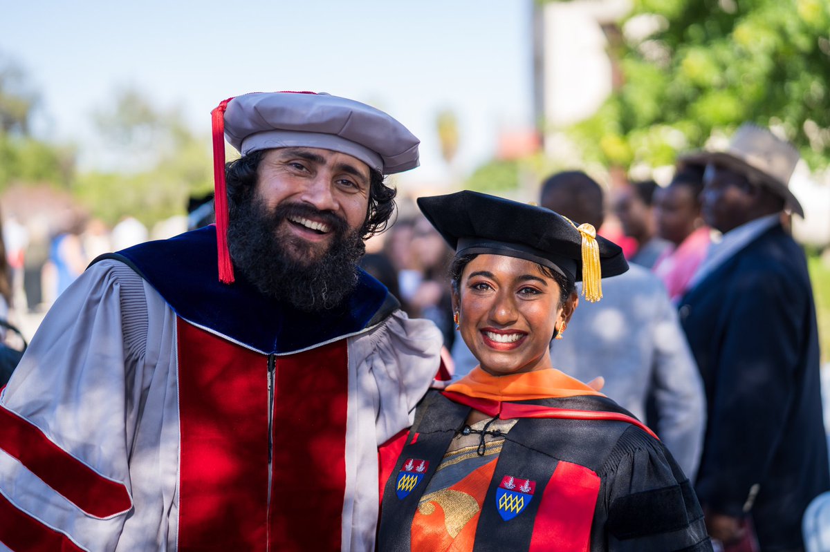 PrakashLab's tweet photo. Graduation is a really special moment. Here we are right after the hooding ceremony for Haripriya, George and William @wgilpin0 - the smiles on everyone’s faces tells stories from the last 5 years. Congratulations! https://t.co/J2Kh1Th0hE
