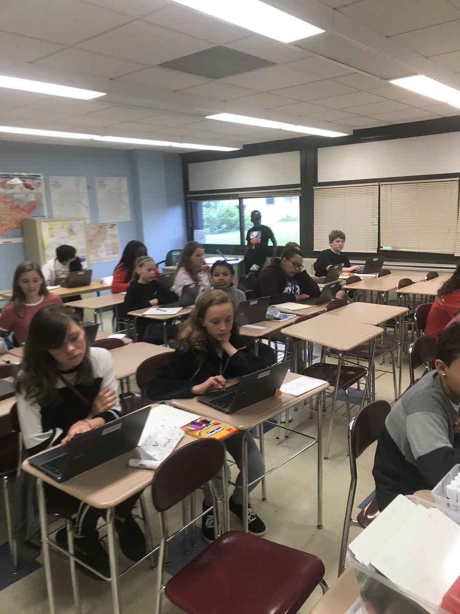 Casciom74's tweet photo. Day 1 of Summer Skill Building @HarlemMS is underway! #summerlearning #extendedlearningopportunities #summerenrichment @HSD122 Huskie Proud https://t.co/kXdNJxE4N9