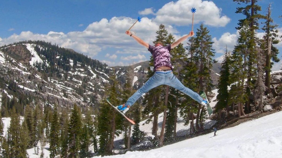 DinaKupfer's tweet image. Yep, we are STILL SKIING!!! What a fun day at @squawalpine! 6.15.19 🎿

#springshred #springturns
#cantstopwontstop #squawvalley #springcapital #springskiing #ski #childrenofthe80s