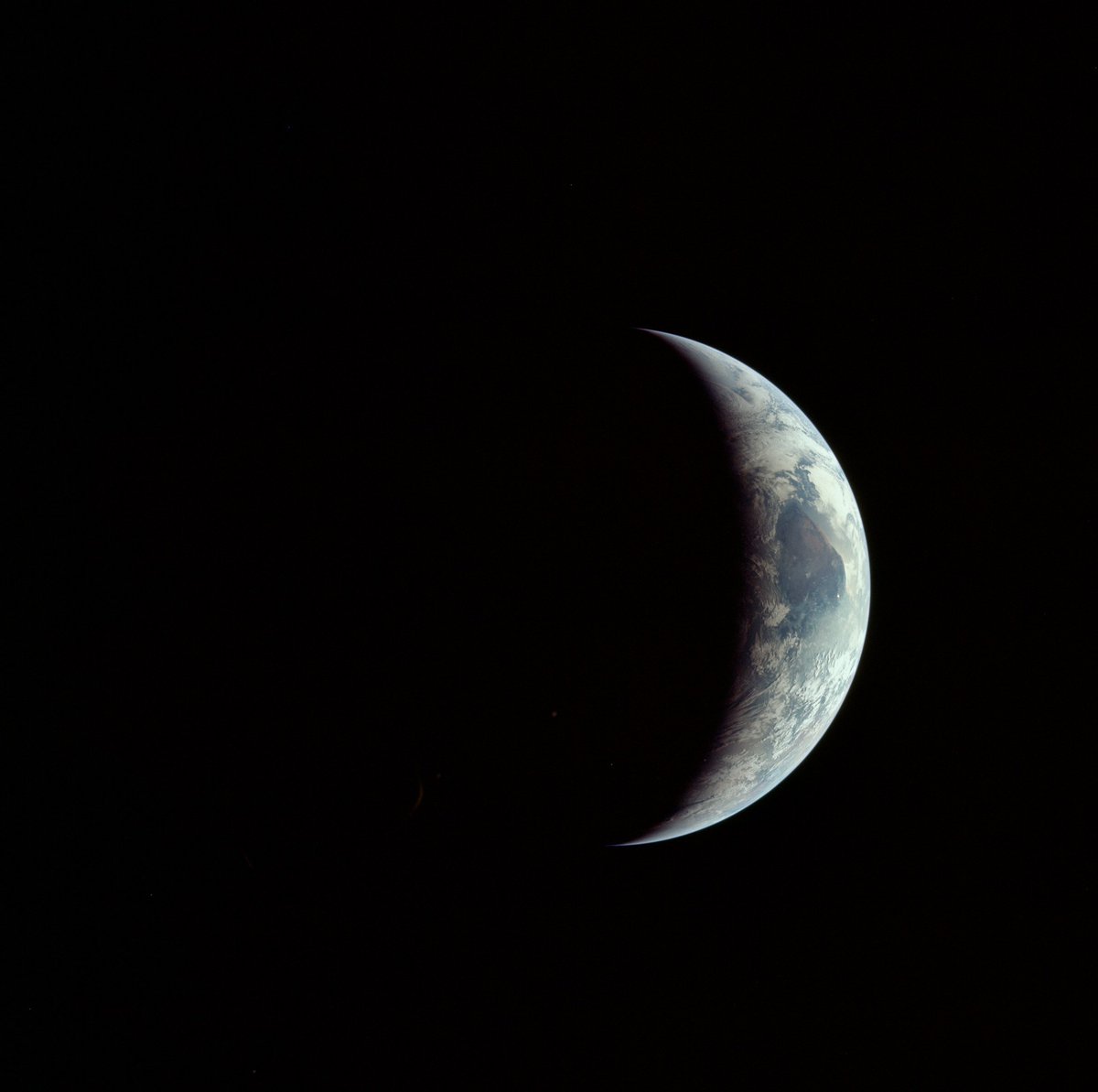 TheRealBuzz's tweet image. We’ve all seen a crescent Moon, but I’m one of few people who can say they’ve seen a “crescent Earth.” That’s a sight I will never forget!