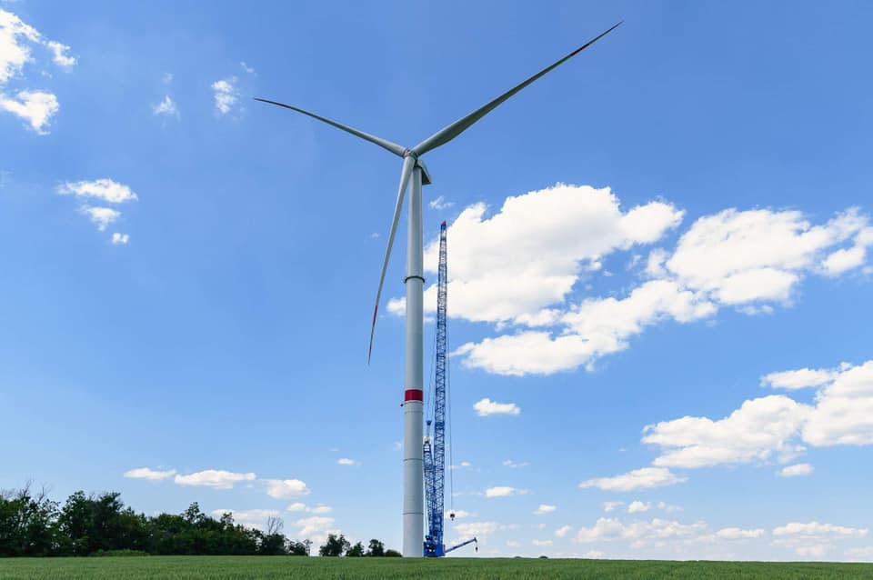 Sloviansk's tweet image. Вітрова електростанція між Краматорськом та Слов'янськом 🌱