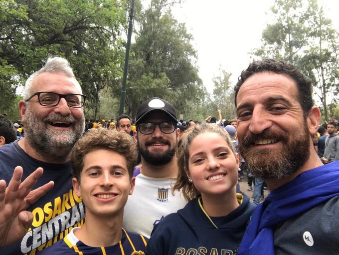 Porque en esta familia se gana, se pierde pero nunca se abandona. Orgullosos de <a href="/robertosukerman/">Roberto Sukerman</a>  #HastaLaVictoriaSiempre