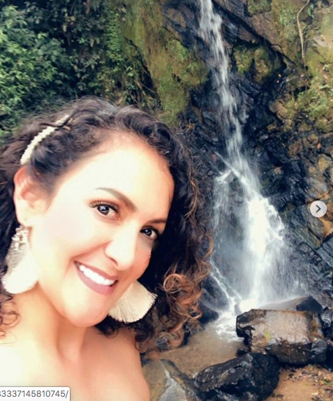 EdithConecta's tweet photo. Disfrutando y conectándome con la naturaleza 💫🧚🏼‍♀️👼🏻😘 #librosenelmundo #edithconecta https://t.co/rsIMMUgl7R