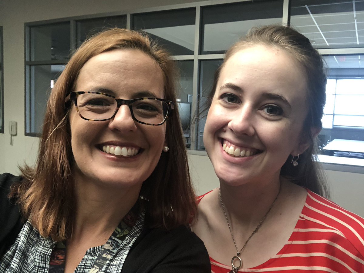 brownsbusyclass's tweet image. Look who I found!  @Miss_Posch #twitterbuddies #cfisdPD #techisfun #cfisdMIEcadre #alwayslearning