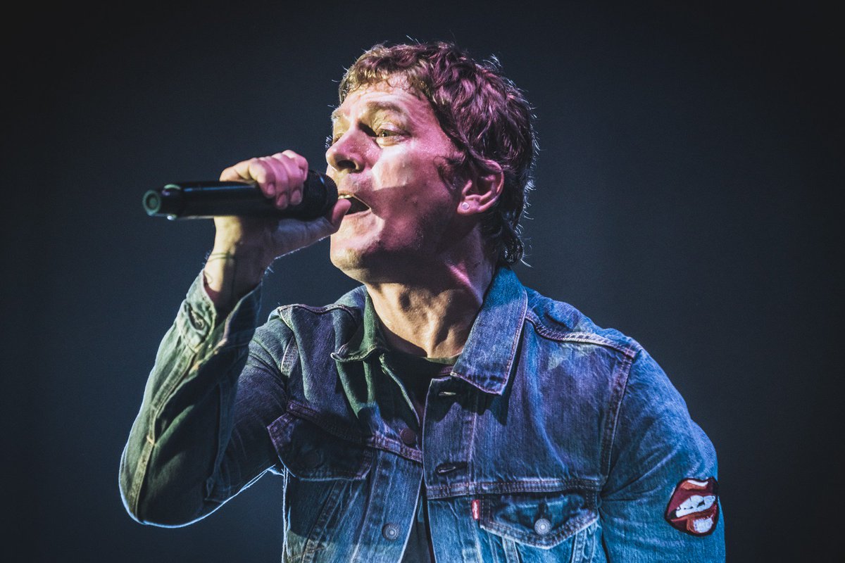Experience the fiery and authentic <a href="/ThisIsRobThomas/">Rob Thomas</a> on Aug 24th at the @MeridianCtre. We promise; you've never seen passion like this. Get tickets: bit.ly/RobThomasMC 

#ChipToothTour #RobThomas #Niagara