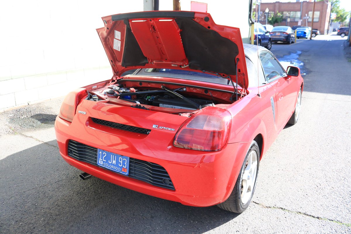 ClassicCarsSMG's tweet photo. 2001 Toyota MR2
Runs and drives beautifully!
#ImmaculateCondition
#Desirable
#ToyotaMR2
#ClassicCars
#VintageCars
Visit our website: https://t.co/HDPnuzpW2o
Call us at 303-296-1688 https://t.co/cJuSPUlv58