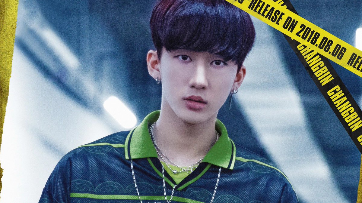 Bang chan changbin. Stray Kids чанбин. Чанбин 2022. Хан Джисон. Чанбин дебют.