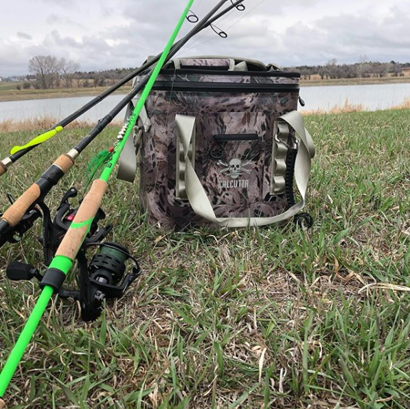 calcuttaoutdoor's tweet photo. Geared up for the week like...Let's go fishing! #calcuttacooler #performancecooler #softsidedcooler #calcuttasoftcooler #fishingcooler
📸 Calcutta Crew: @Pulkinen.outdoors https://t.co/fkECerd8UG