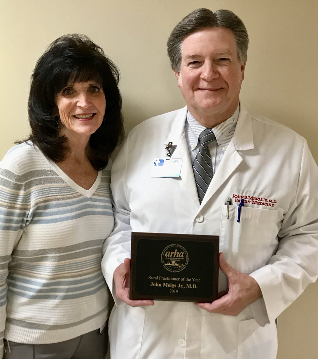 BibbMedical's tweet photo. Congratulation to our very own John S. Meigs Jr. MD for receiving the Rural Practitioner of the Year Award from the Alabama Rural Health Association! @jmeigsjr #ruralhealth #ruralhealthmatters https://t.co/DezahrMVfs