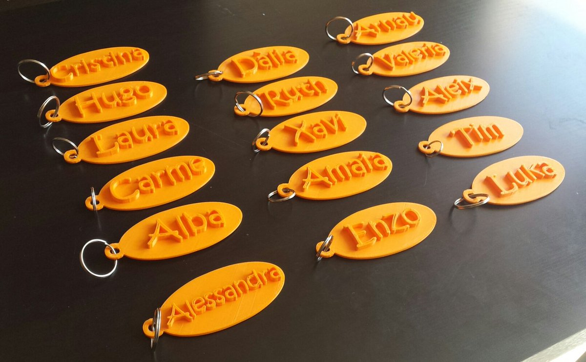 egcmaker's tweet photo. Key hangers for our son's kindergarten friends to celebrate his birthday #3Dprinting #3dprint #3Dprinted #DIY #doityourself #handmade #design #bcn3d #3dmakers #giftideas #homedecor #3dmodel #colorfila @bcn3dtech https://t.co/NPyS6ABeSi