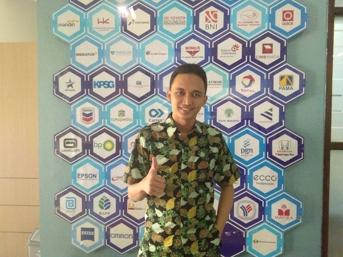 ITS Siap Kembangkan Bisnis Mahasiswa Melalui IYT: Kampus ITS, ITS News – Wirausahawan khususnya yang berkecimpung dalam bidang teknologi sangatlah dibutuhkan oleh Indonesia. Institut Teknologi Sepuluh Nopember (ITS) Surabaya sebagai kampus yang… dlvr.it/R6mPcB