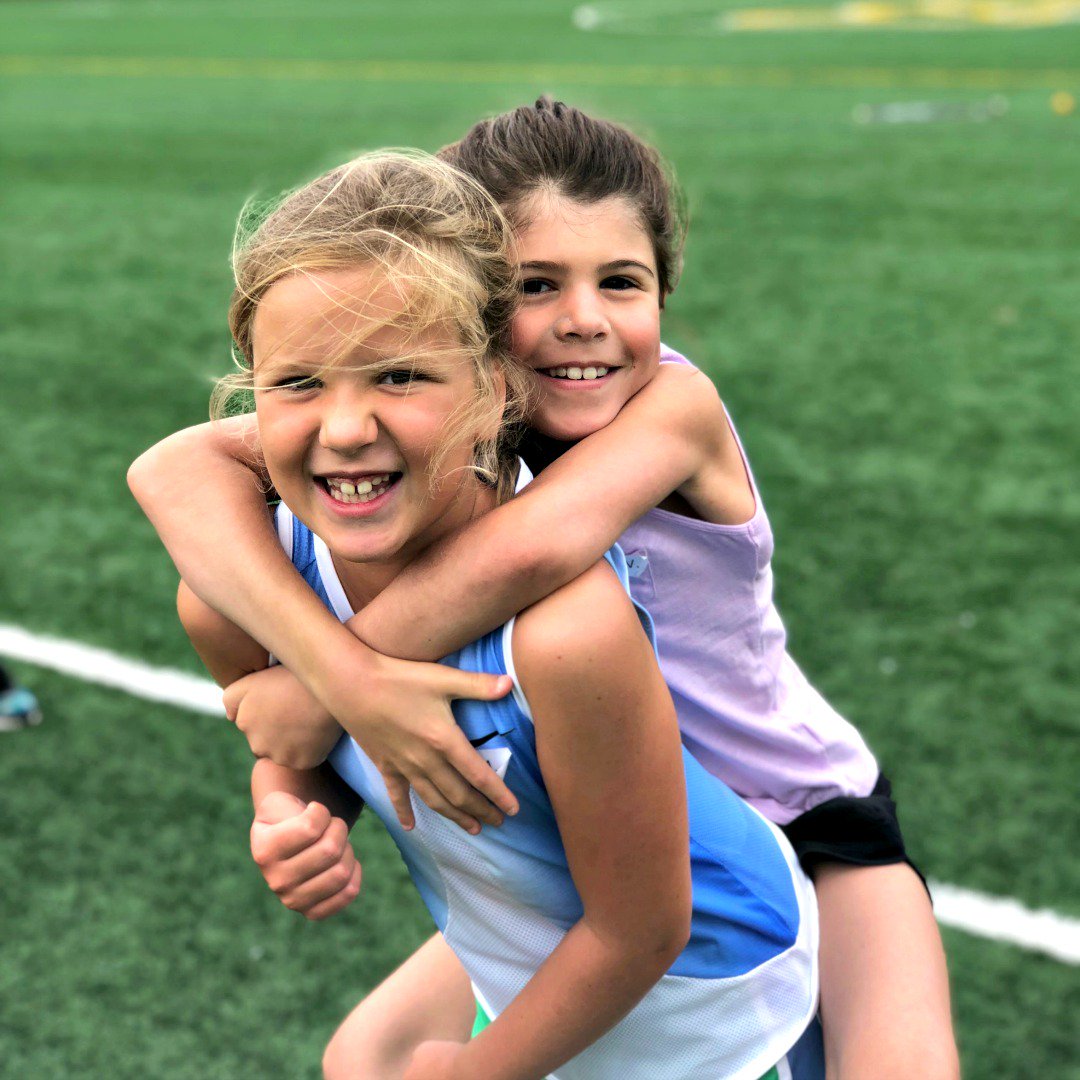 Added bonus of lacrosse camp — making new friends!
bit.ly/2XLp8gP #lacrossecamp #kidslacrosse #positivecoaching #growthegame #girlslacrosse #njlacrosse #njcamps #njlacrossecamps #youthlacrosse #swaxlaxlacrosse