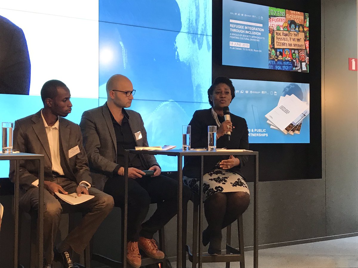 josephinegoube's tweet photo. “Supporting and funding entrepreneurs is a private sector job; the government’s task is mainly to guarantee a good legal framework.” @IfeyinwaUgo from @TonyElumeluFDN who has funded and mentored 7500 entrepreneurs in the last 5 years. https://t.co/VW3h0yxmYF