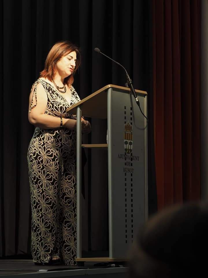 CompromisBusot's tweet image. Dissabte Passat van jurar el càrrec les nostres regidores Irene Carrió i Alícia Climent ♀️💪
 Ho faran amb tota la responsabilitat política que això implica,de forma constructiva sempre oberta a treballar per fer de Busot un poble més transparent, participatiu,més just i solidari