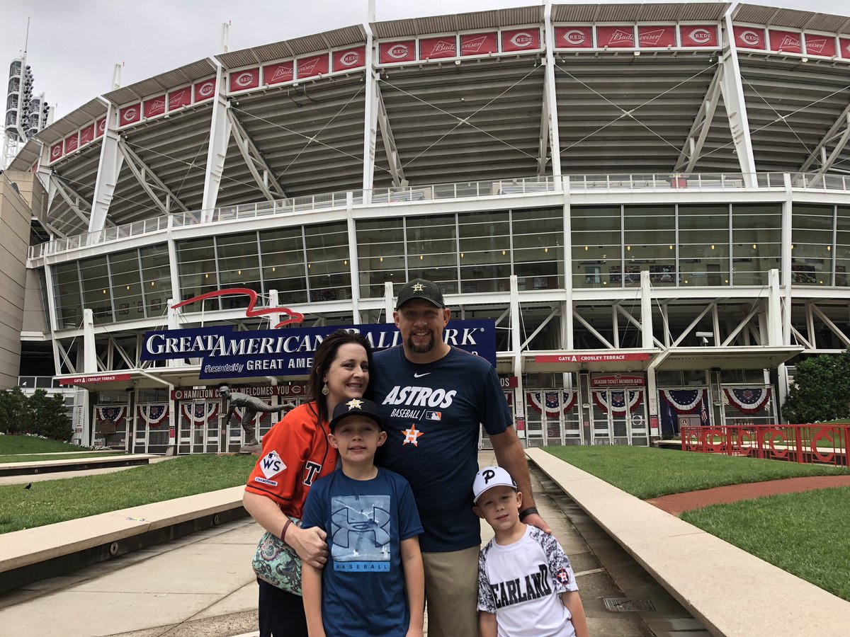 _CLaird's tweet photo. @tonykemp we are here ready to see  you tonight! @astros #TakeItBack https://t.co/T5ZHDcvFup