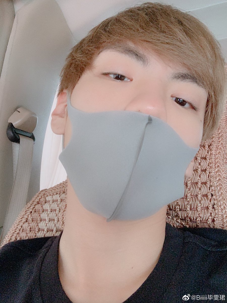 {Trans} 190617 #BiWenjun Weibo Update "ผมมาอัพรูปลูกเป็ดขี้เหร่ ทุกท่านอย่าได้ตกใจไป ฝันดีครับ 💤"