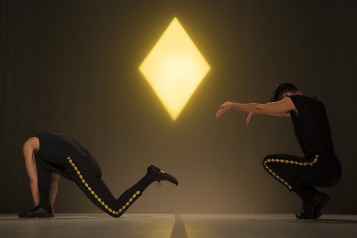 AerowavesEurope's tweet photo. #DanceRadar! #Polverigi get ready for #HARLEKING, a demon with multiple identities. Ginevra Panzetti & Enrico Ticconi are performing at Inteatro Festival 2019 on Wednesday 19 June.
Learn more: https://t.co/bB7a7Fji9D https://t.co/kqqdwsHxtb