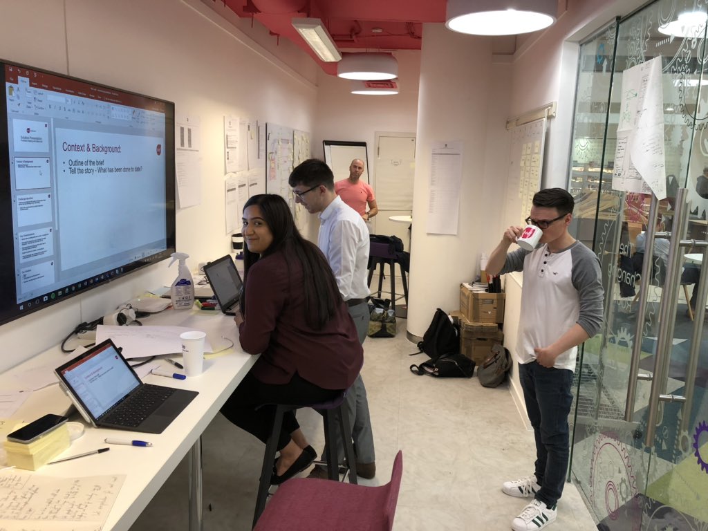 JDunningChange's tweet image. It’s all kicking off! Over the past week, i have been leading team made up of DWF’ers, the Ventures gang and the University of Manchester students on a 2 week design sprint focussing on a problem for a global football club client of ours. #LegalDesign #ItsJustDesign #WorkFun