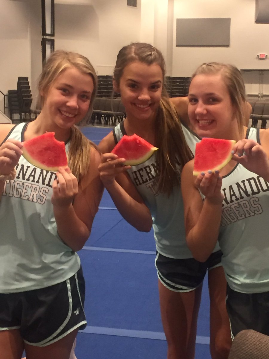 hernando_cheer's tweet photo. Watermelon, watermelon, watermelon rind! Look at the scoreboard and see who’s behind!!! @UCAupdates #SnackTimeAlready #TeamDCS https://t.co/z9adaF9yzG