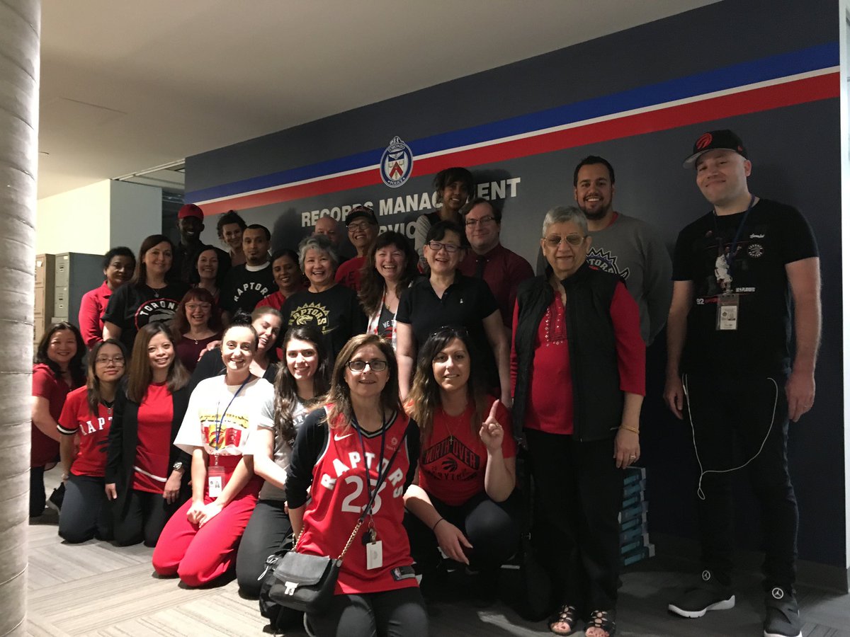 TPS_Records's tweet image. The @TorontoPolice Records Department supports the @Raptors! Well done on the 2019 NBA Championship! #WeTheNorth