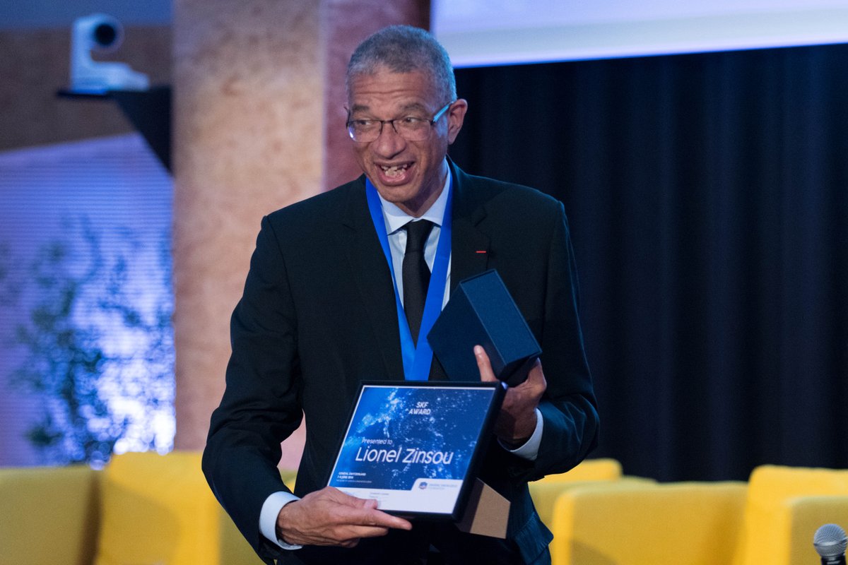 SKF_Science4dev's tweet image. The 2019 SKF award goes to Lionel Zinsou
sharing-knowledge.org/the-2019-skf-a…