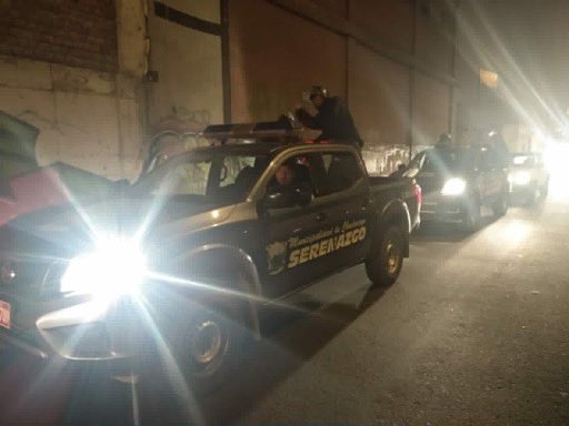 ChaclacayoMuni's tweet photo. La @MuniLima realizó un megaoperativo para recuperar los espacios públicos de la Avenida Aviación. El operativo se realizó con apoyo de la Municipalidad de Chaclacayo, San Luis y Ate en representación de la Mancomunidad de Lima Este. 

#UnidosEnLaSeguridad ✅ https://t.co/cdbBIU8aGv