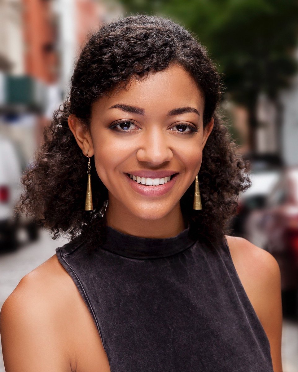 solprojectnyc's tweet photo. Meet the performers of #SolFest2019!
Cindy De La Cruz plays Yamilka in Darrel Alejandro Holnes's FRANKLIN AVE tonight at 7:30pm at @pregonesprtt
Reserve your FREE spots here: https://t.co/sT8L9KF2xX
More about Cindy on our Facebook page: https://t.co/aQNZchYSji https://t.co/LNBYDCoztR