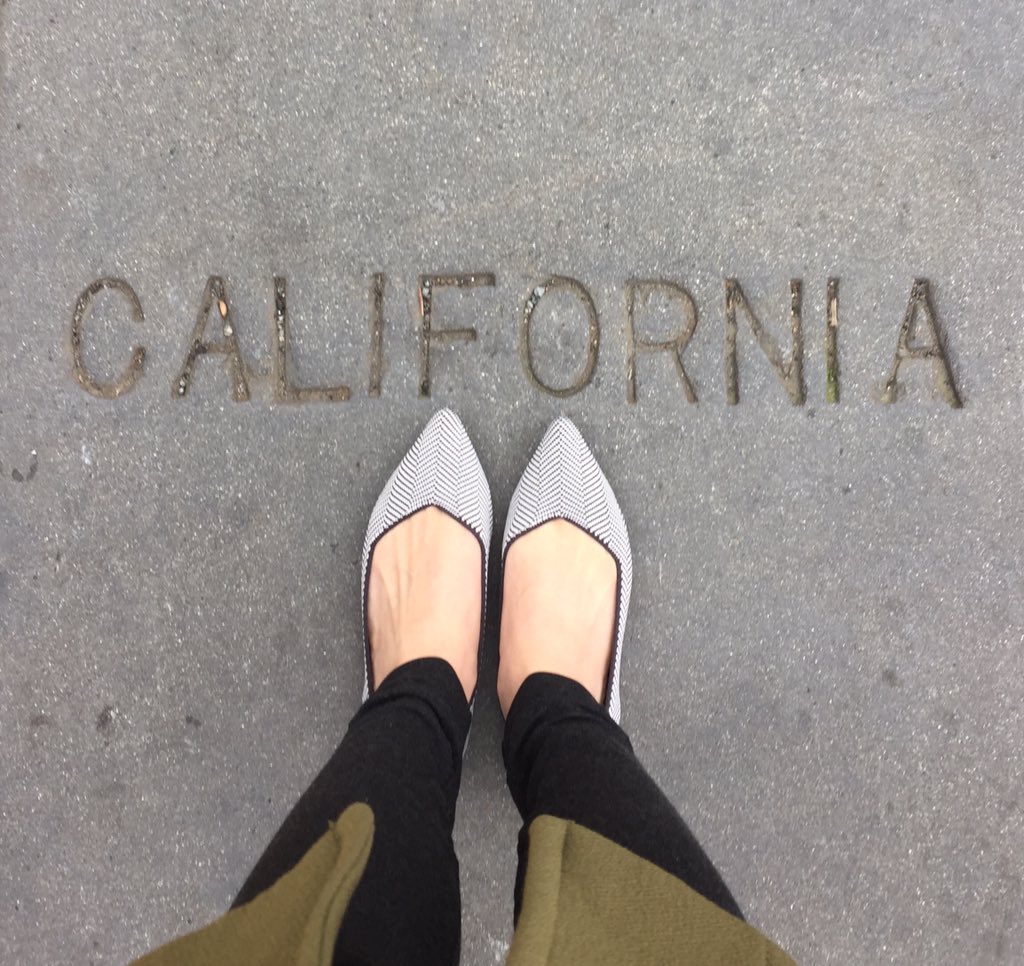 CautiouslyOpRev's tweet photo. @Harriet_Vane_ @sdpowell1 I tried Day Glove &amp; didn’t love it. I'm a #Nurse Practitioner &amp; wear #Rothys comfortably all day. Sizing can be tricky, but here's my tip: I’m a size 7 (slightly wide) = size 8 in Rothy's flats &amp; 8.5 in Rothy's points &amp; loafers. Get $20 off your first pair https://t.co/a6Lmdcg4gj https://t.co/Dvu3mZYFRx