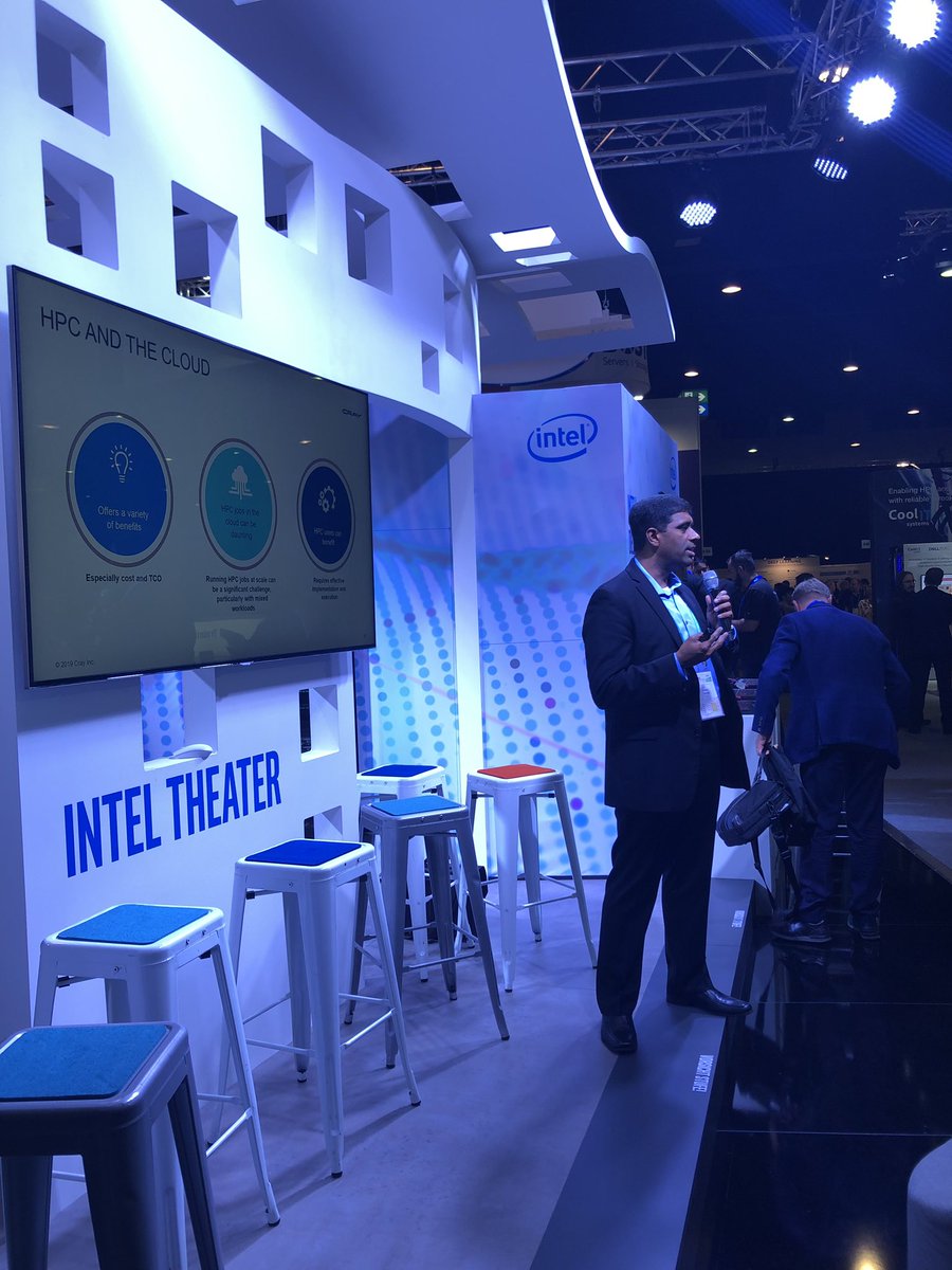 HPE_Cray's tweet photo. @jbgeorge presenting in the @intelhpc booth at #ISC19. #CrayInAzure https://t.co/61UmhI7Uof