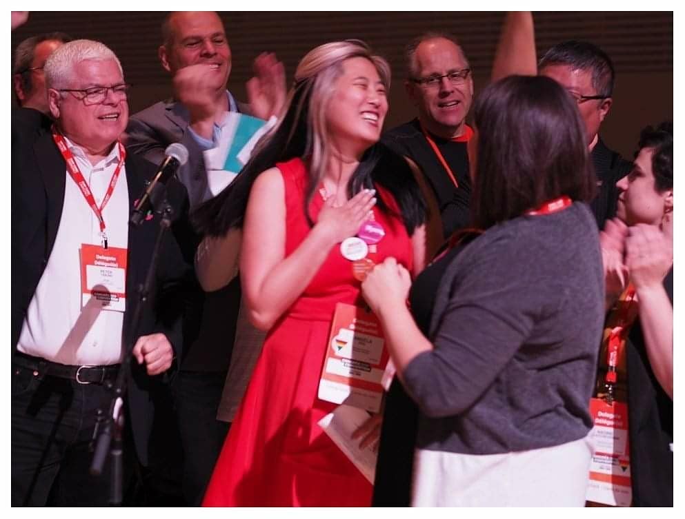 AngelaofTC's tweet photo. Friends, delegates, you've overwhelmed me with your support. ๐
Thank you for electing me to serve a third term on the ONDP Executive. I'm going to do you proud. In gratitude and solidarity. โ
#ondpcon19 https://t.co/myJSHYMdPH