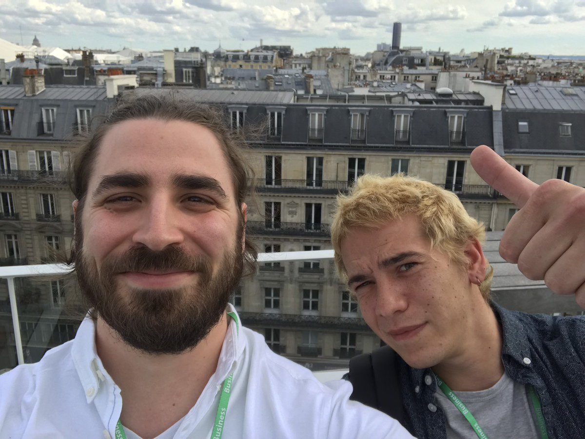 Yumens_MVG's tweet photo. [#MobileWorks] Jean-Patrick et Jean-Julien étaient présents aujourd'hui au MobileWorks à #Paris. Événement organisé par #Facebook dans le cadre de notre certification Facebook Marketing Partner 🌟 Au programme : bonnes pratiques et #innovations en matière de création mobile📱 https://t.co/ArwJmxibXG