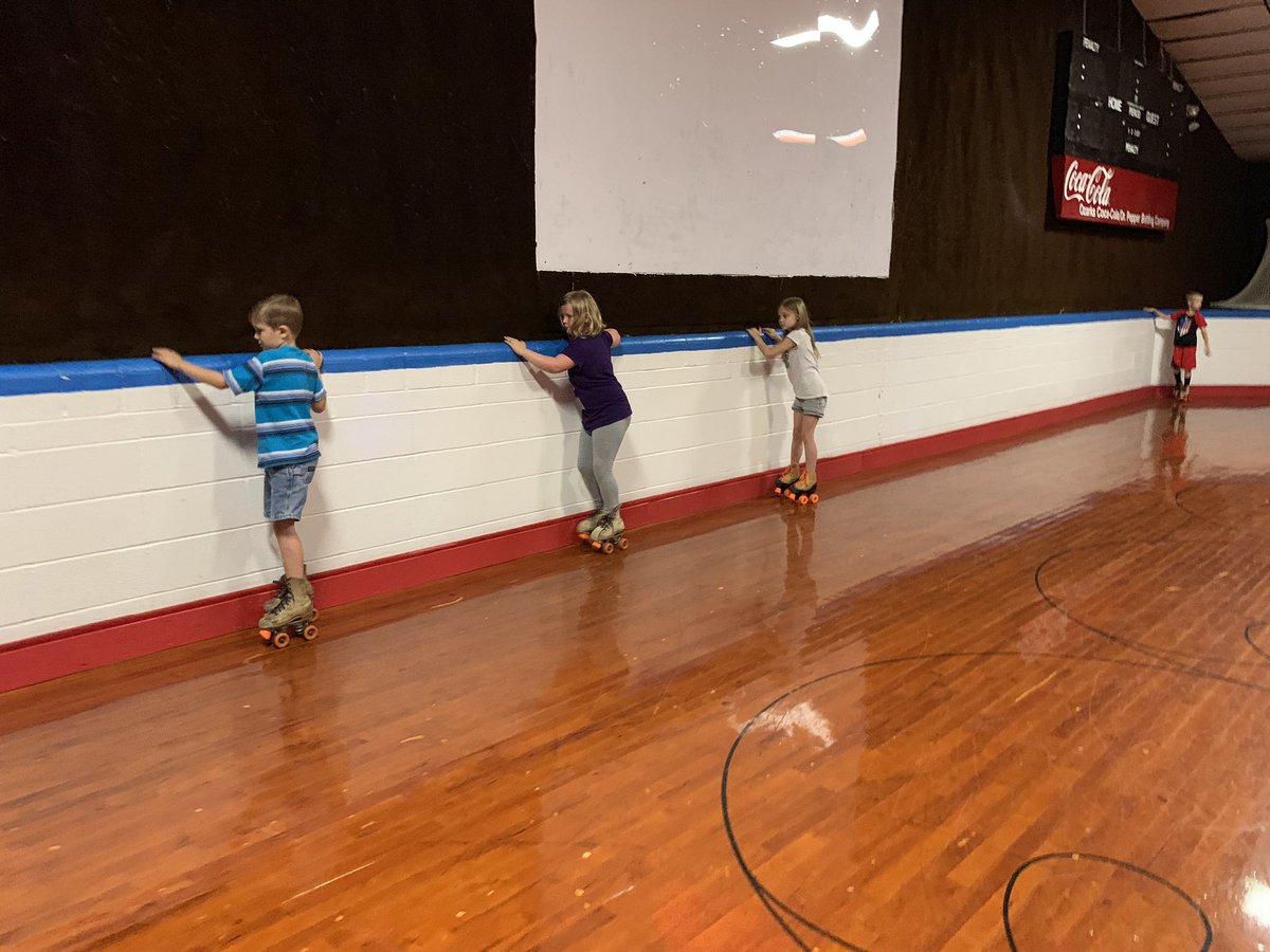 MrsShastaGift's tweet image. More fun on our field trip! Loved seeing them get back up and keep on trying! They all want to go back again! #SPSExplore #Pershing