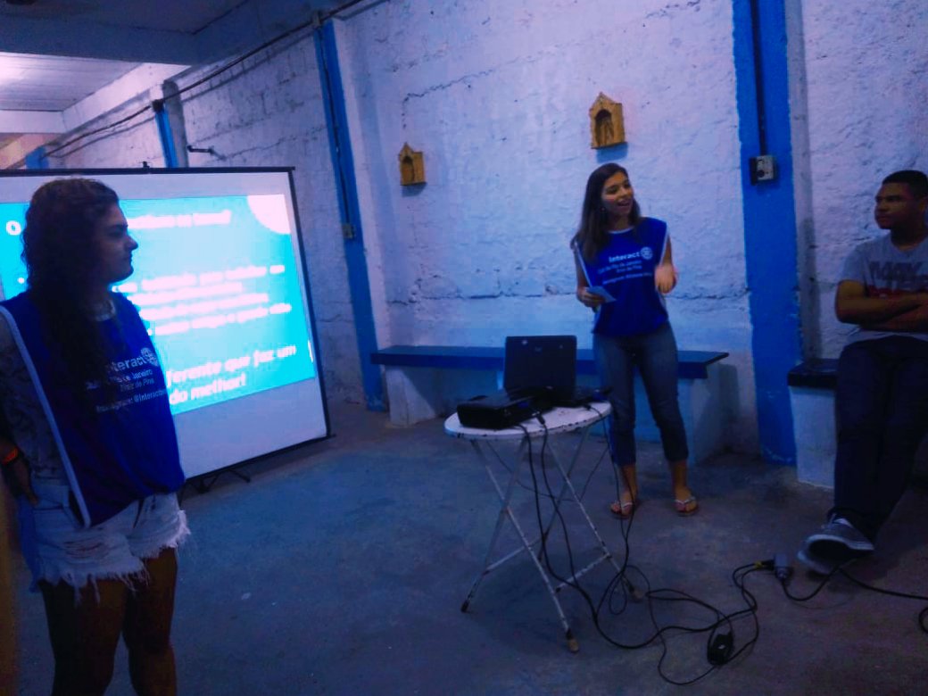 BrazInteract's tweet image. Projeto CONHECENDO O INTERACT. 
Ontem foi um dia de apresentação do clube para os novos membros, e assim a nossa família só vai crescendo ...💙