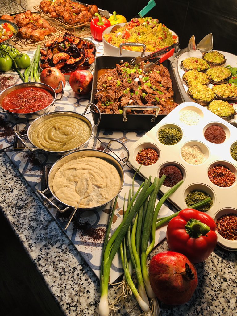 Exchanges_Food's tweet image. Traditional Middle Eastern cuisine @Exchanges restaurant this week #spices #middleeasternfood #delicious