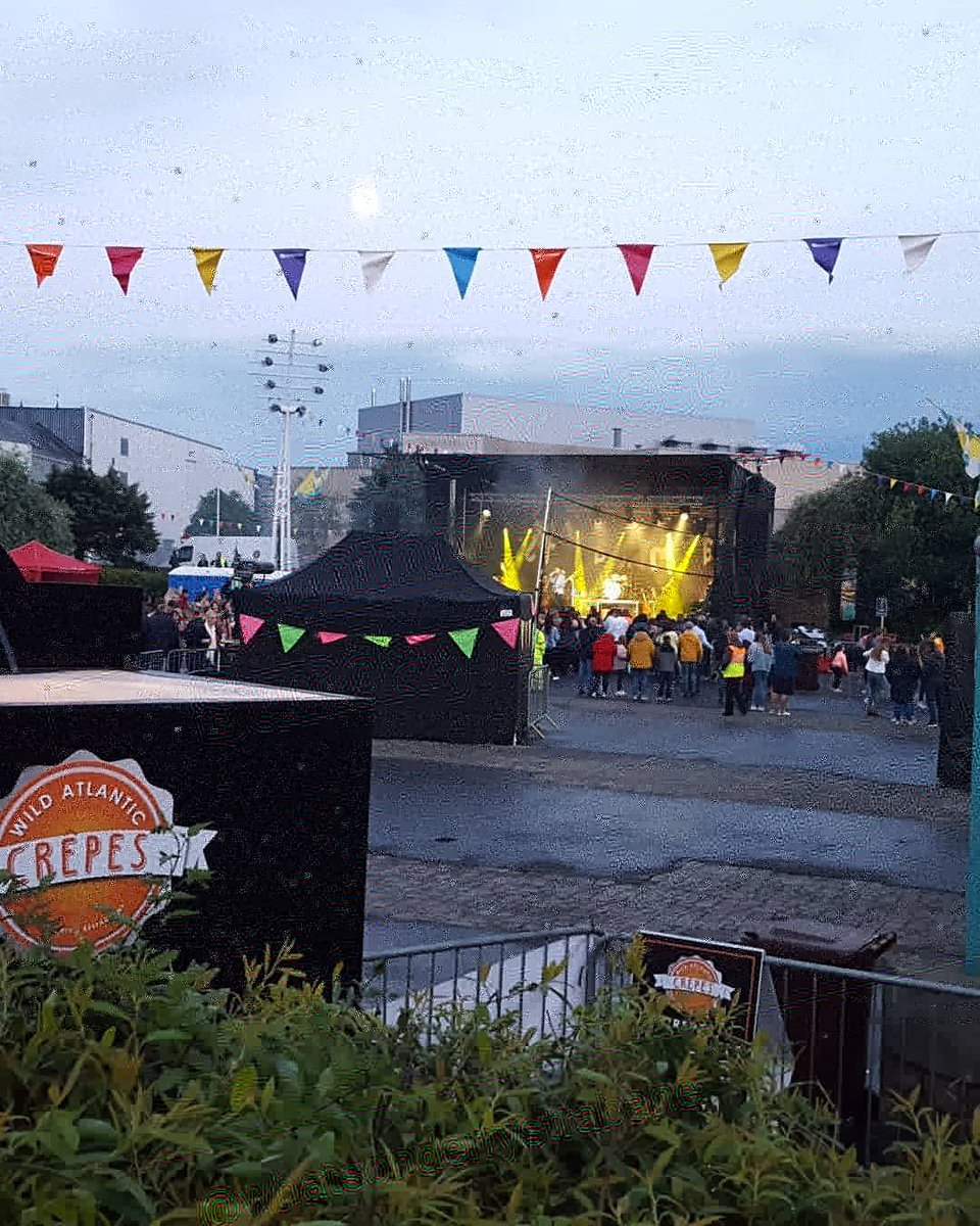 AtlanticCrepes's tweet photo. Great weekend shame about the rain. Great to see the crowds come out over the weekend at strajamba. Some top class music from @WailinBanshees @iamNATHANCARTER  johnny brady shonaghforbes david james Thanks to @WhatsonDS for having us . https://t.co/vvsDzoH5Z1