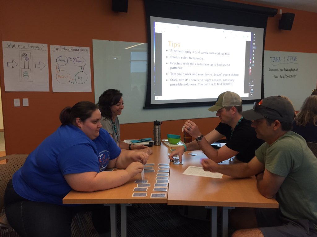 stevequnell's tweet photo. Computers, computers, computers #CSDBend2019 @ELMCSTeacher @TeachCode https://t.co/K8DQMQsBsd