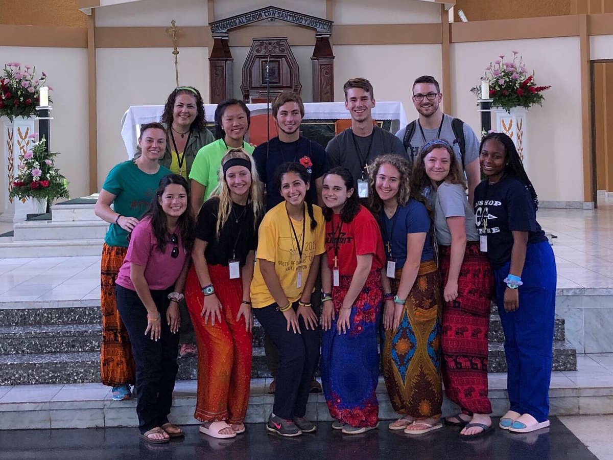 JPIIHSPLANO's tweet photo. Our JPII missionaries are over halfway through their visit to Costa Rica and took some time for photos this weekend.
You can see more photos and read their blog posts here: https://t.co/dxmd1m7czC
#CardinalService https://t.co/laRFODwVEp