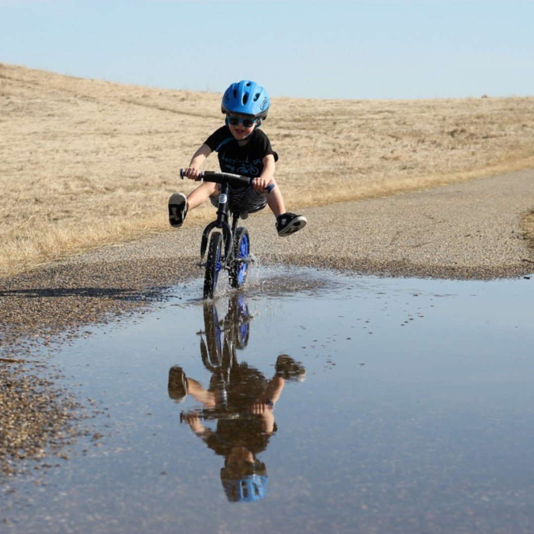 StriderBikes's tweet image. Everybody hang on! We are about to splash down!
.
.
.
#SplashDown #PuddleJumping #StriderBikes #StrideOn