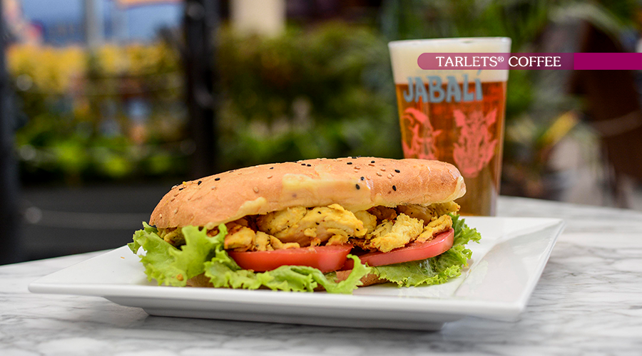 tarletscoffeemx's tweet photo. Si te gusta la #cerveza 🍺 ya puedes disfrutar de una #jabalí bien fría 👌 en #TarletsCoffee.
¡Acompáñala con nuestros deliciosos 😋alimentos! https://t.co/dSBRCAAbSj
