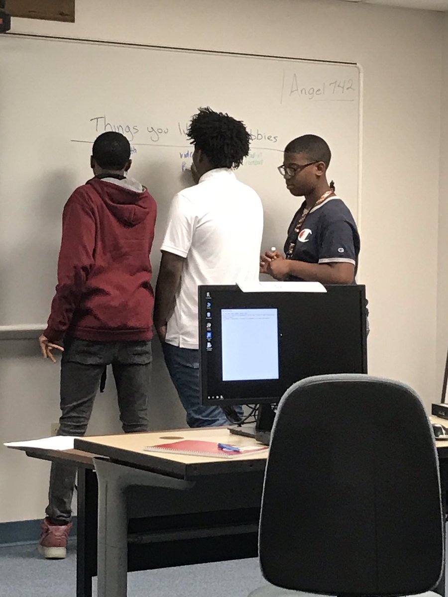 ESNC_CambMD's tweet image. #Summer19 #education #ComputerCoding #kidsdeserveit #Community #TheStoryOfUs #Unity #Maryland #GivingMonday #MotivationalMonday Building bridges out of poverty by exposing our #youth to life changing experiences. #Motivated by #HarrietTubman & #GloriaRichardson their hometown!