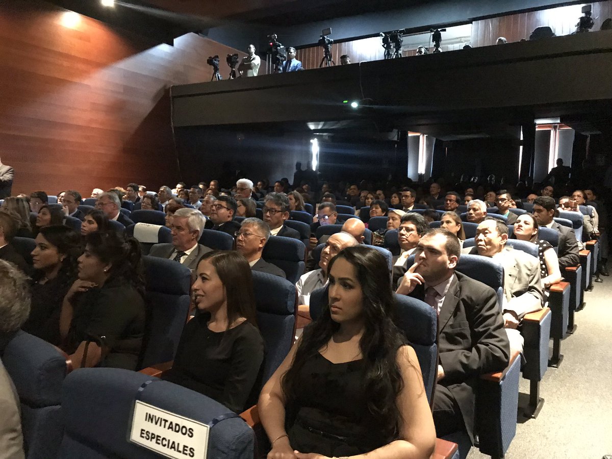 CancilleriaPma's tweet photo. Video de la @_ACADYC y el aporte de los egresados a la Nación panameña como un país de dialogo y consenso presentado dura te la ceremonia de la IV Promoción Otilia Arosemena de Tejeira https://t.co/wUhM3HpiQw