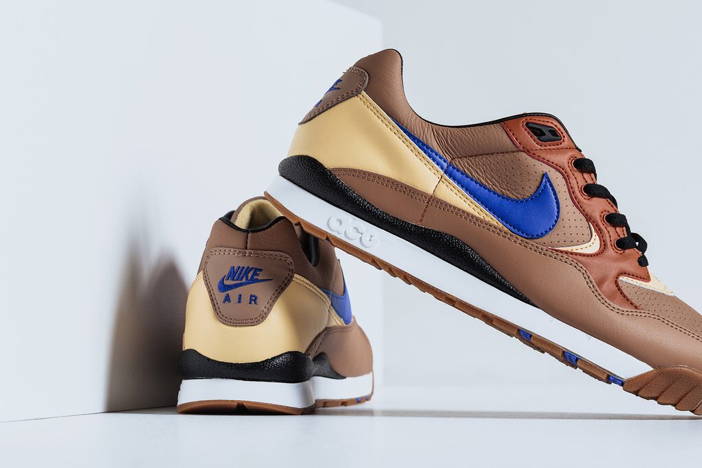 snkr_twitr's tweet photo. $66: Nike Air Wildwood ACG ‘Desert Dust/Game Royal’ 

https://t.co/0j44WPnloc

#AD https://t.co/vIaj8bBuQo