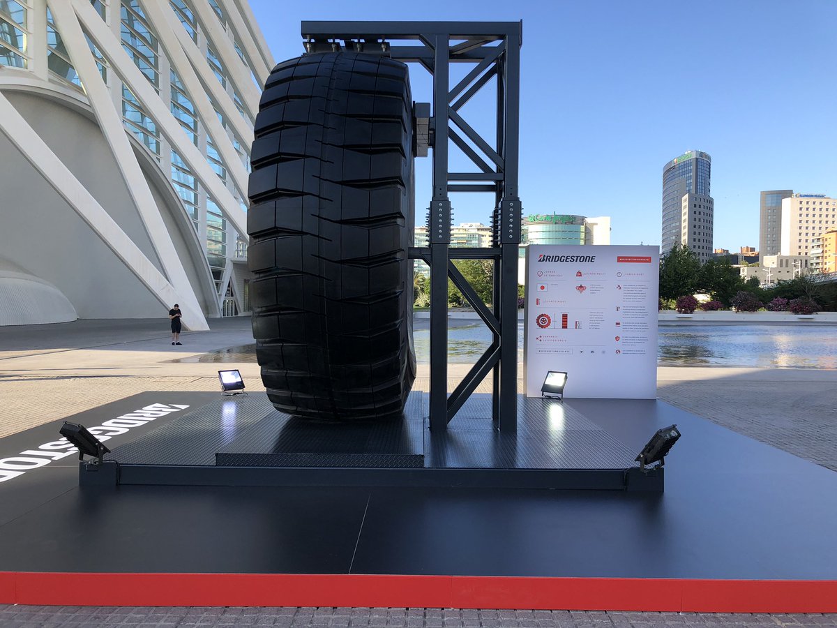 DECORtruss's tweet image. Presentación de la rueda más grande del mundo! Gran trabajo! 👏🏼#bridgestonegigante