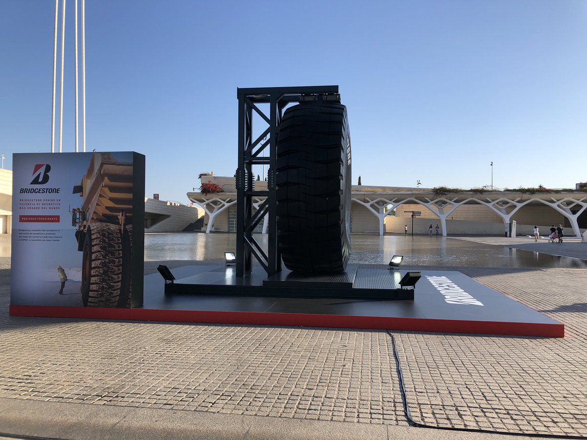 DECORtruss's tweet image. Presentación de la rueda más grande del mundo! Gran trabajo! 👏🏼#bridgestonegigante
