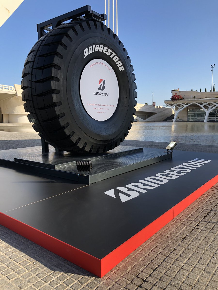 DECORtruss's tweet image. Presentación de la rueda más grande del mundo! Gran trabajo! 👏🏼#bridgestonegigante