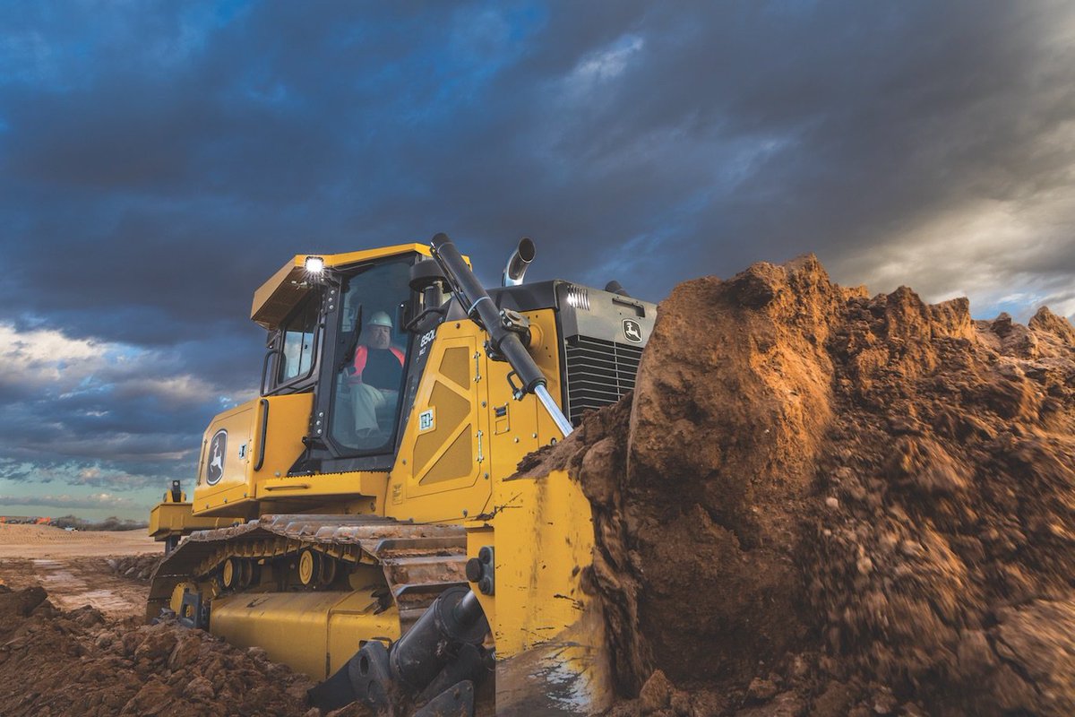 #Telematics, #Automation, Increased Performance &amp; Best-in-Class Features Define New <a href="/JohnDeere/">John Deere USA</a> 850L #Dozer

facebook.com/heavyEQjunkies/

#heavyequipment #constructionequipment #constructionnews #technology
