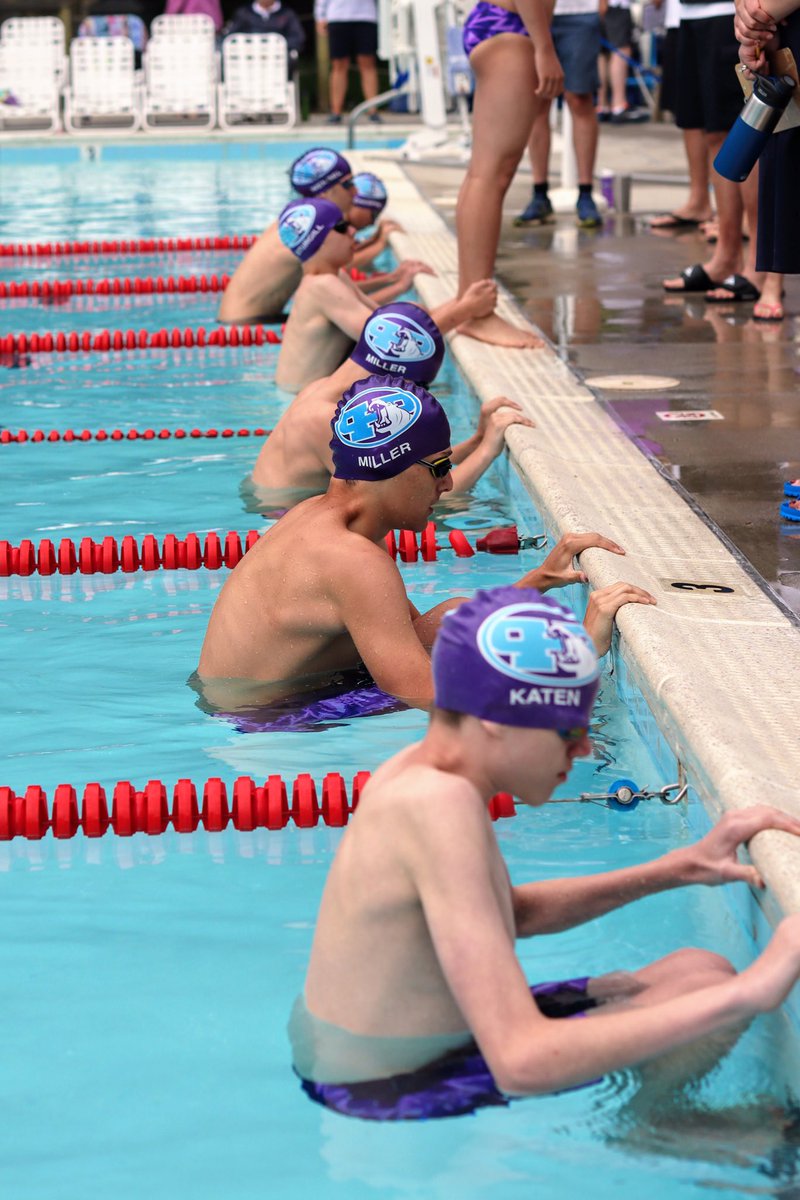 hppswimteam's tweet photo. Some memories from Saturday’s Blue and Purple meet. Let’s hope the rain holds off for our first B Meet tonight! https://t.co/bR10eyG2aG