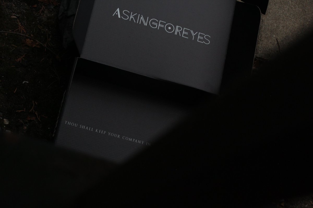 Big update coming to our
shop on Wednesday
.
askingforeyes.com

#mystery #dark #aesthetic #askingforeyes